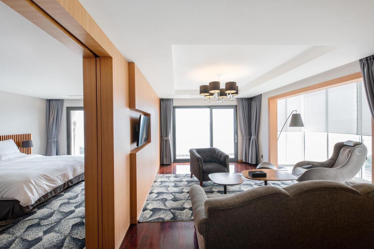 Asia Lakeside Hotel Jinju Εξωτερικό φωτογραφία